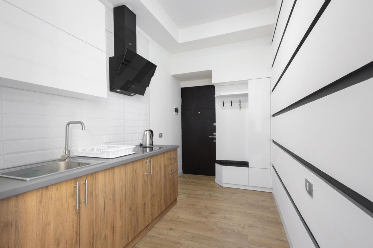 Stay Inn-Apartments On Abovyan 32 Yerevan Bagian luar foto