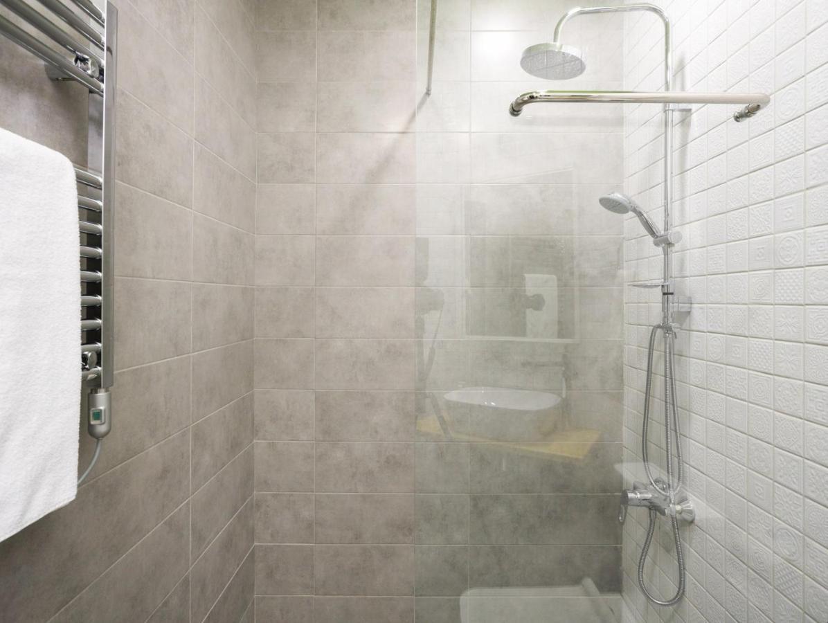 Stay Inn-Apartments On Abovyan 32 Yerevan Bagian luar foto