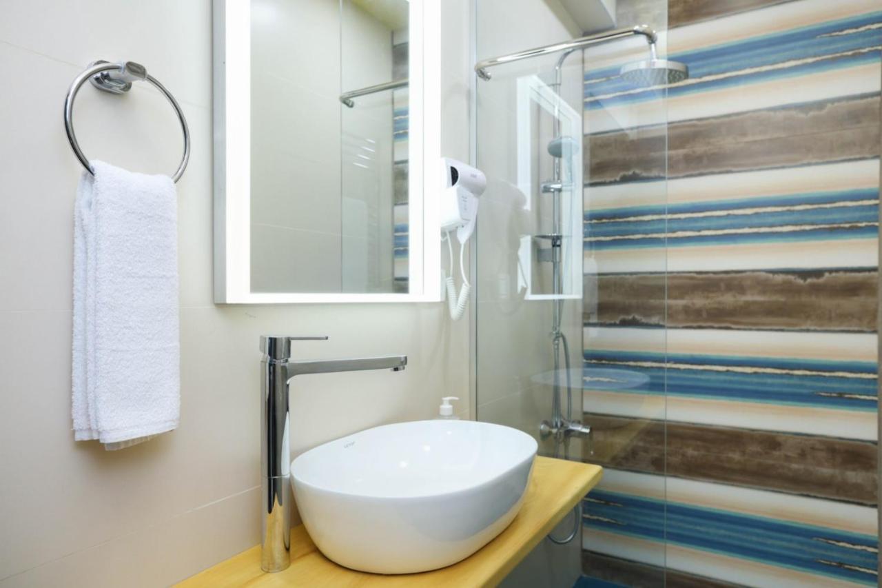 Stay Inn-Apartments On Abovyan 32 Yerevan Bagian luar foto